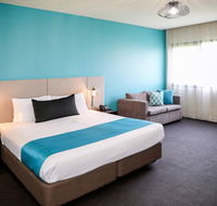 Mantra Melbourne Melton - Accommodation Redcliffe