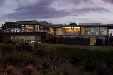 Mona Pavilions - Accommodation Redcliffe 2