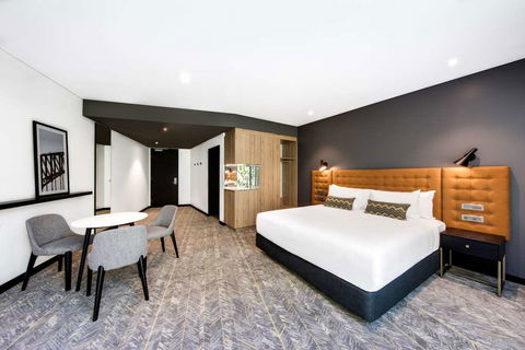 Vibe Hotel North Sydney - Accommodation Redcliffe 12
