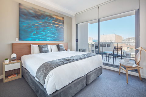 Zara Tower Serviced Apartments - Accommodation Redcliffe 13