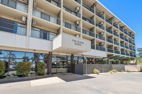 The Plaza Hotel Kalgoorlie - Accommodation Redcliffe 0