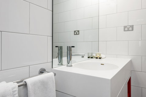 The Plaza Hotel Kalgoorlie - Accommodation Redcliffe 8