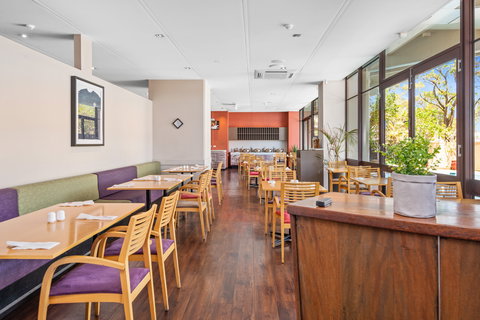 The Plaza Hotel Kalgoorlie - Accommodation Redcliffe 14