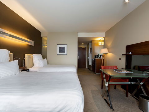 Pullman Hotel at Sydney Olympic Park - Accommodation Redcliffe 7