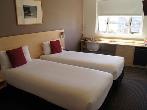 Hotel Ibis Sydney Olympic Park - Accommodation Redcliffe 5