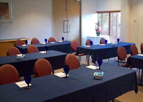 Karratha International Hotel - Accommodation Redcliffe 5