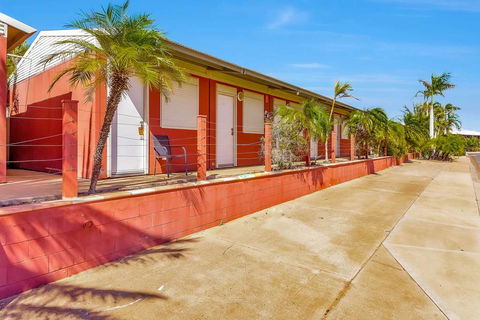 Econo Lodge Karratha - Accommodation Redcliffe 5