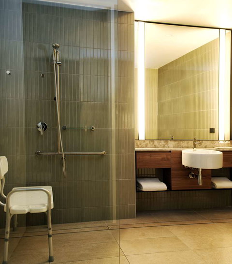 A By Adina Canberra - Accommodation Redcliffe 9