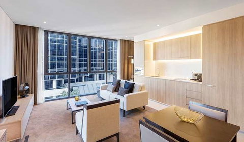 Skye Hotel Suites - Accommodation Redcliffe 13