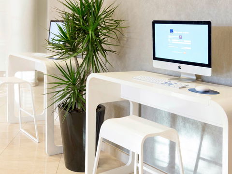 Novotel Sydney Olympic Park - Accommodation Redcliffe 12