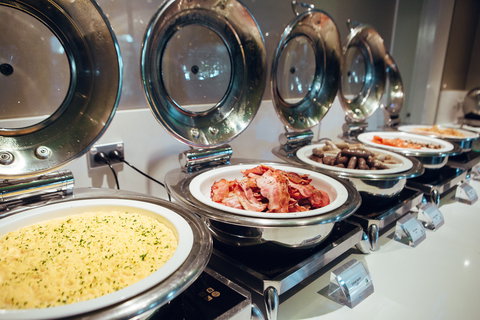 Holiday Inn Warwick Farm - Accommodation Redcliffe 9