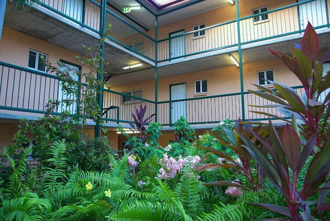 Alatai Holiday Apartments - Accommodation Redcliffe 0