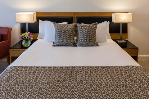 Oaks Elan Darwin - Accommodation Redcliffe 2