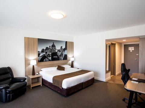 Mantra Bathurst - Accommodation Redcliffe 5