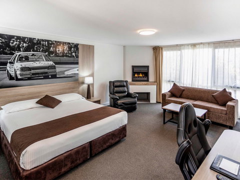 Mantra Bathurst - Accommodation Redcliffe 9