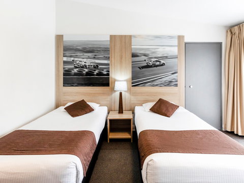 Mantra Bathurst - Accommodation Redcliffe 11