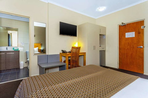Quality Hotel Darwin Airport - Accommodation Redcliffe 8