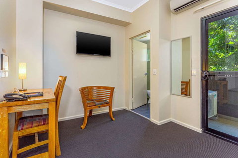 Quality Hotel Darwin Airport - Accommodation Redcliffe 10