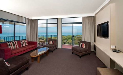 Mantra On The Esplanade - Accommodation Redcliffe 11