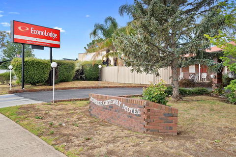 Econo Lodge Border Gateway Wodonga - Accommodation Redcliffe 1