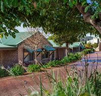 Quality Suites Banksia Gardens - Accommodation Redcliffe