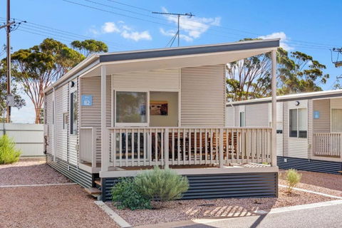 Discovery Parks Port Augusta - Accommodation Redcliffe 1
