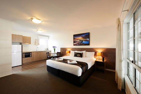 Takalvan Motel - Accommodation Redcliffe 2