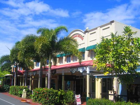 Macrossan House Boutique Holidays Apts - Accommodation Redcliffe 0