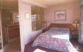 Esplanade Motor Inn - Accommodation Redcliffe 0