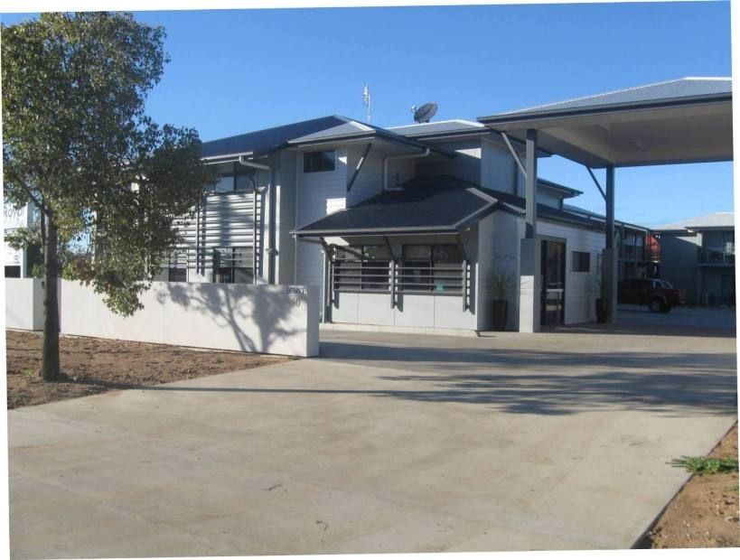 Miles QLD Accommodation Redcliffe