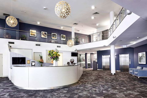 Quality Hotel Dickson - Accommodation Redcliffe 0