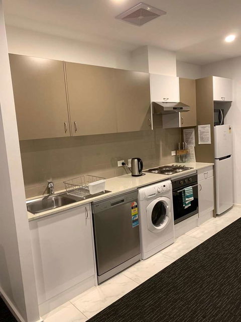 Adelaide Dress Circle Apartments - Accommodation Redcliffe 2