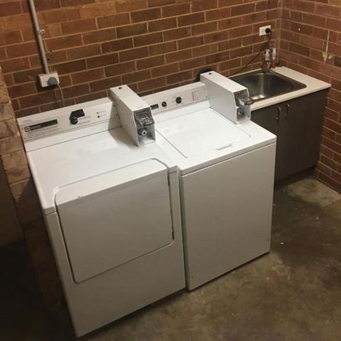 Across Country Motel & Svcd Apts - Accommodation Redcliffe 2