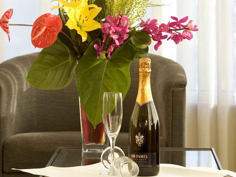 Mercure Hotel Parramatta - Accommodation Redcliffe 3
