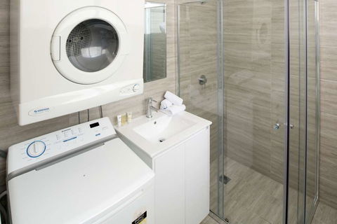 APX Apartments Parramatta - Accommodation Redcliffe 7
