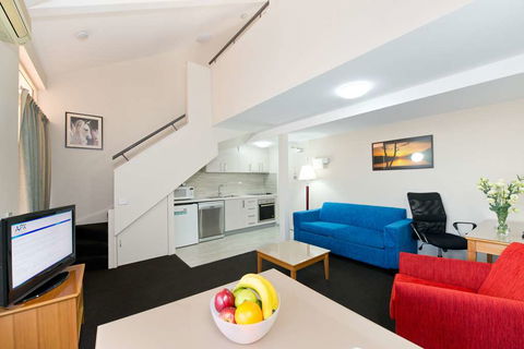 APX Apartments Parramatta - Accommodation Redcliffe 11