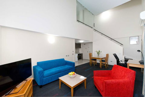 APX Apartments Parramatta - Accommodation Redcliffe 13
