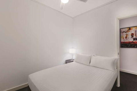 Adina Apartment Hotel Barrack Plaza - Accommodation Redcliffe 7