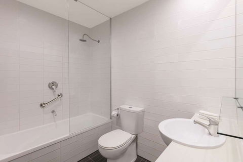 Adina Apartment Hotel Barrack Plaza - Accommodation Redcliffe 9