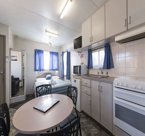 BIG4 Albury Tourist Park - Accommodation Redcliffe 2