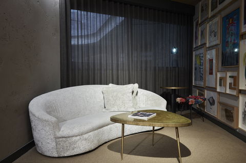 Ovolo Nishi - Accommodation Redcliffe 9