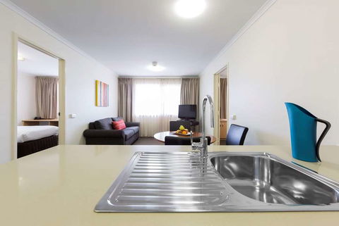 Ramada Encore By Wyndham Belconnen - Accommodation Redcliffe 3