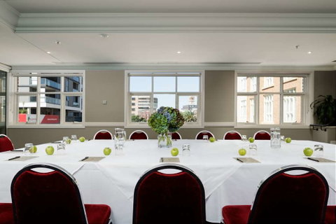 Rydges Newcastle - Accommodation Redcliffe 9