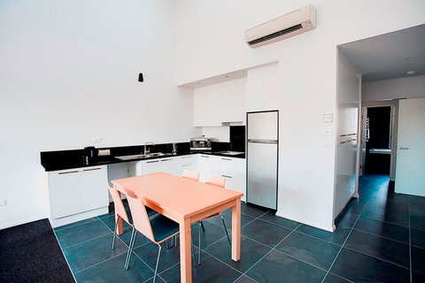 Crown on Darby - Accommodation Redcliffe 11