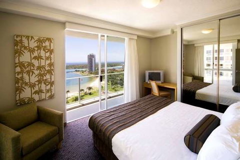Mantra Twin Towns Coolangatta - Accommodation Redcliffe 10