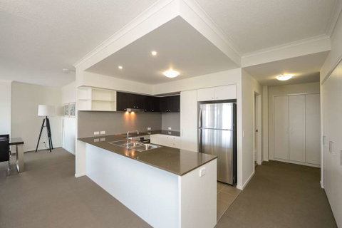 Curtis Central Apartments - Accommodation Redcliffe 9