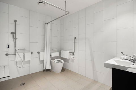 Quest Burwood East - Accommodation Redcliffe 12