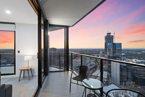 Astra Apartments Parramatta - Skyrise - Accommodation Redcliffe 2