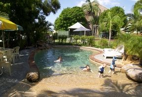 Toowong Villas - Accommodation Redcliffe 1