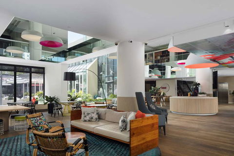 QT Gold Coast - Accommodation Redcliffe 2